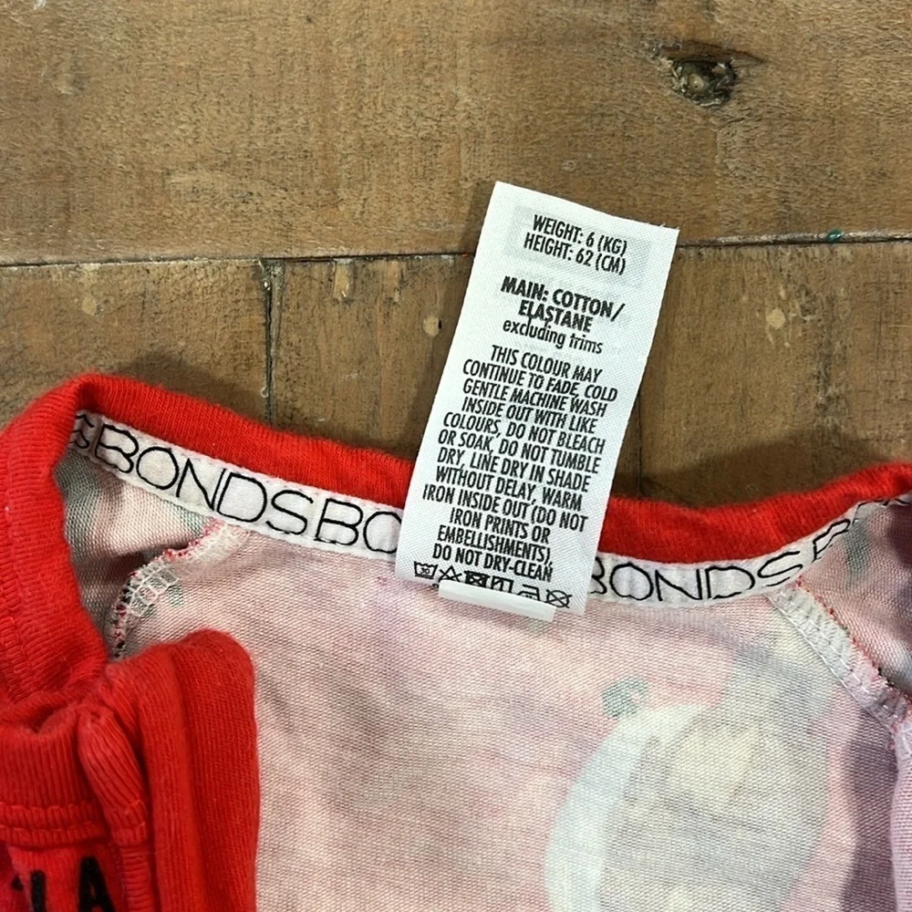 Bonds wondersuit fa la la holiday pajamas
